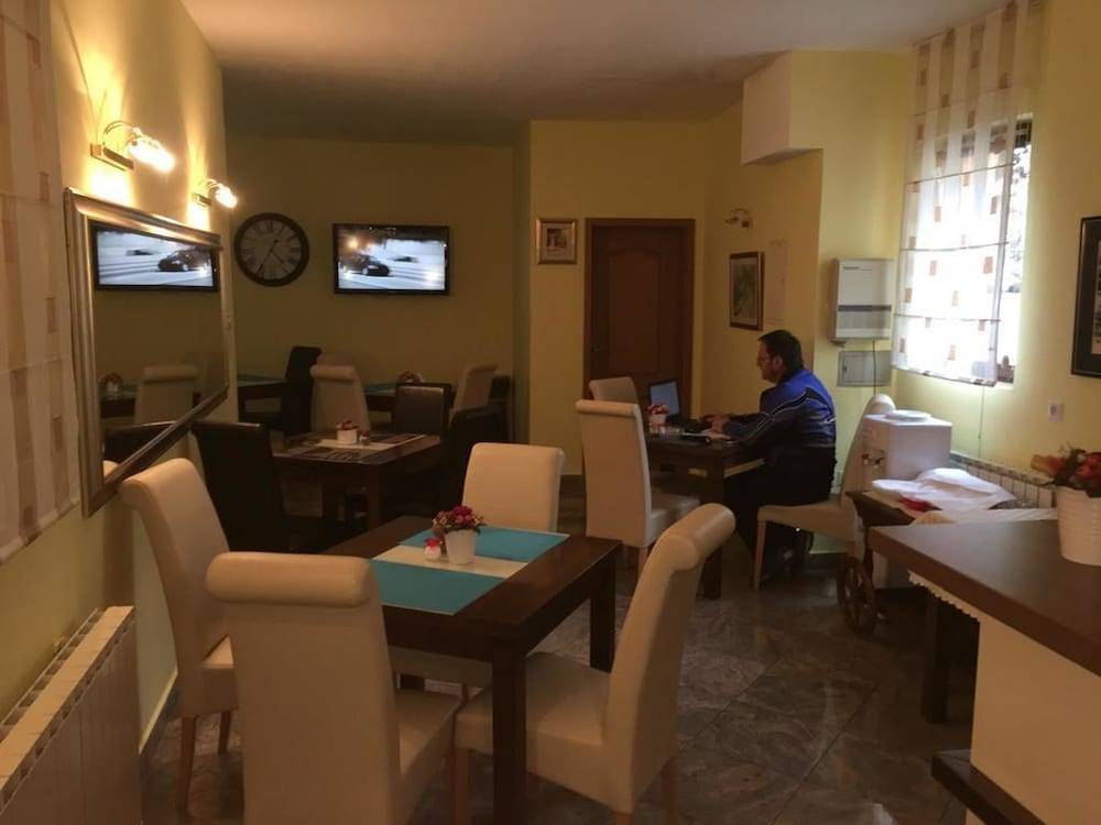 Hotel Vamos Sarajevo, b&b 2
