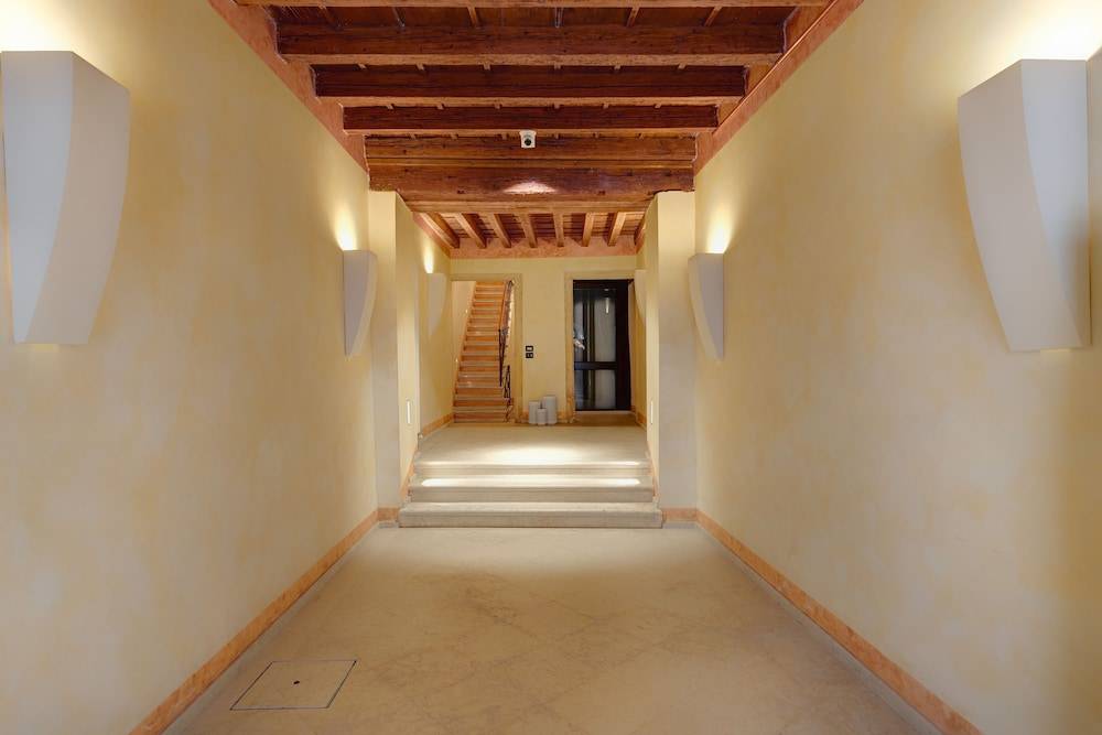 1881 LUXURY SUITES 1