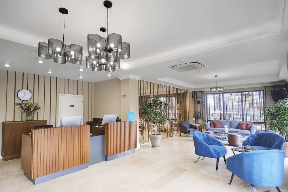 Viva Mare Beach Hotel by Santa Marina 2