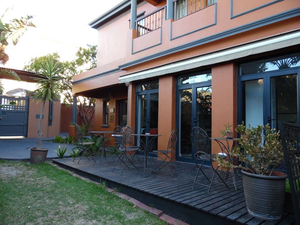 Albatross Guest House Bantry Bay 1
