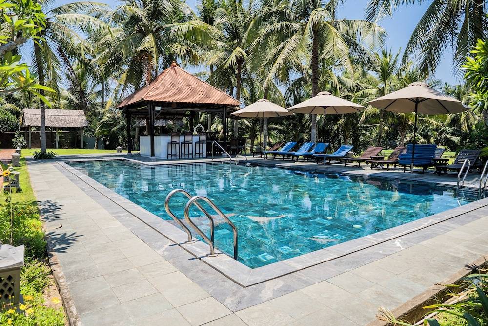 Riverside Bamboo Resort - Hoi An 1