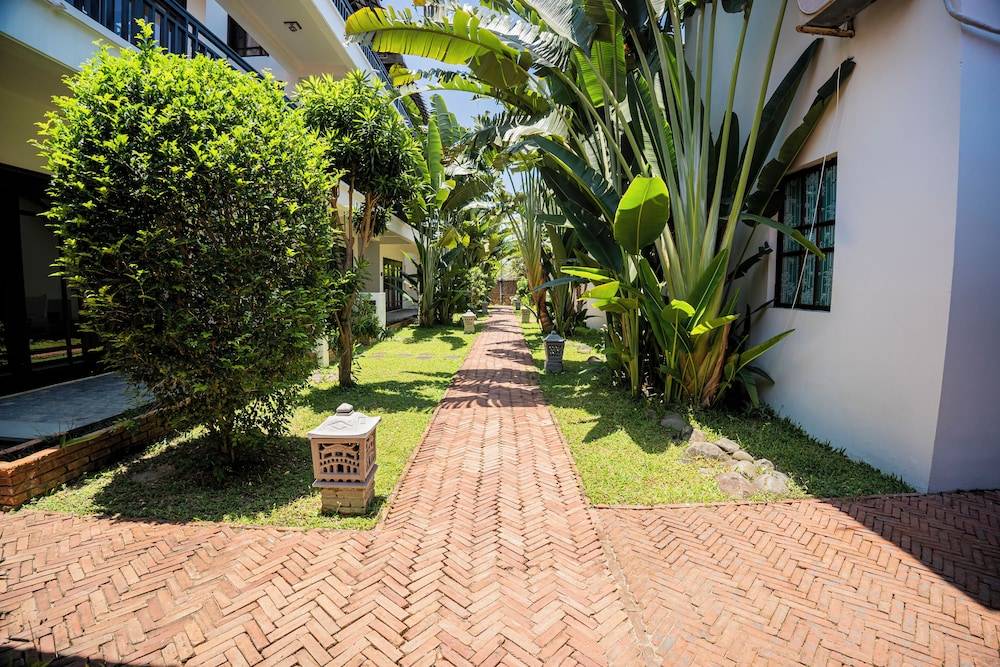 Riverside Bamboo Resort - Hoi An 2