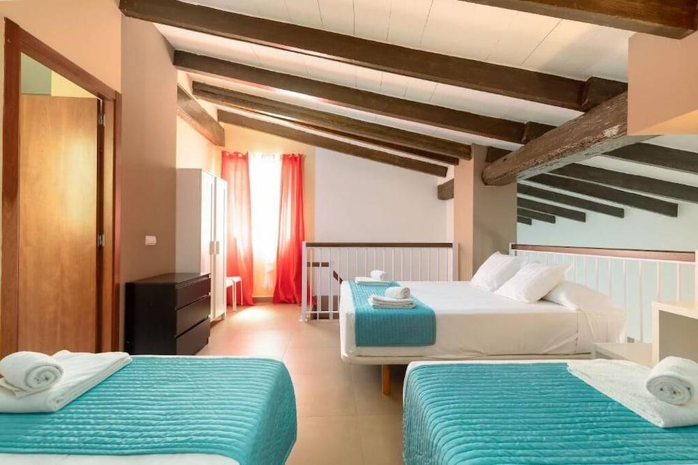 Adarve Flats 1