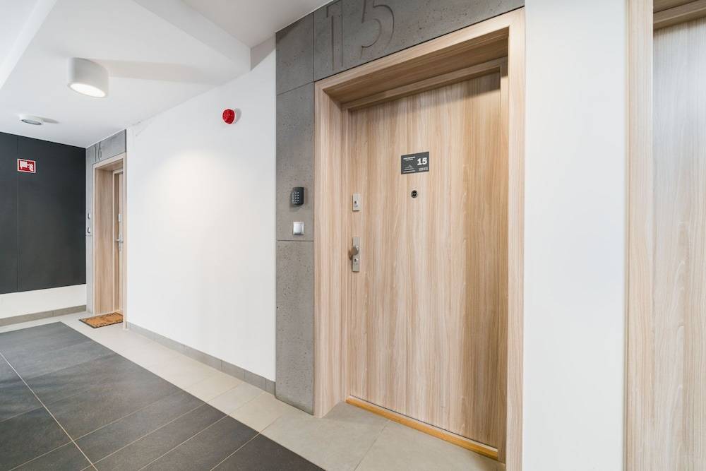Aron Residence - by Upstairs 2