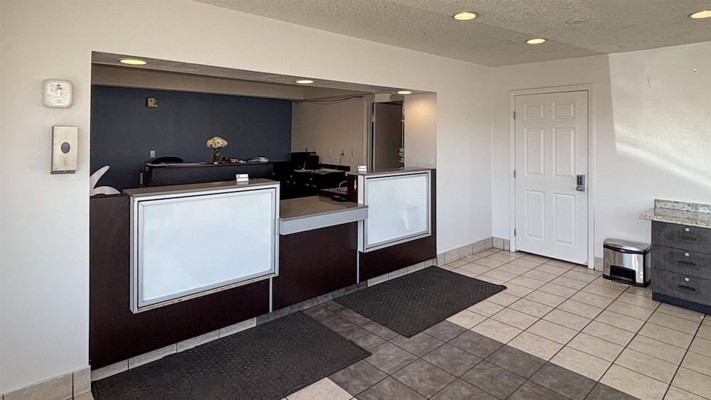 Motel 6 Las Vegas, NV - Boulder Highway 2