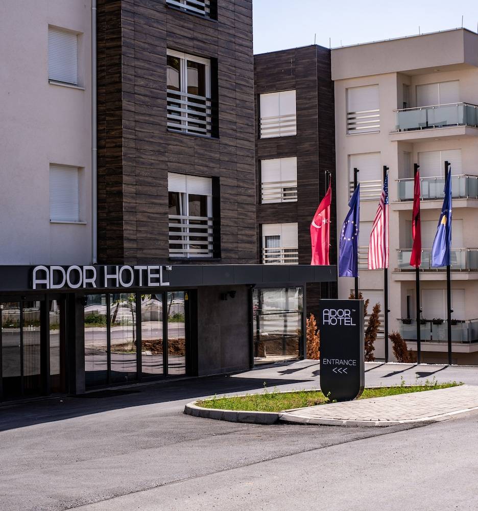 Ador Hotel 1