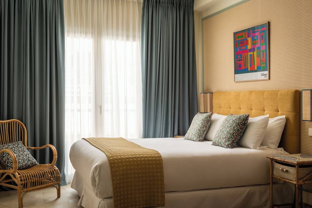 BYPILLOW Residence Abril 1