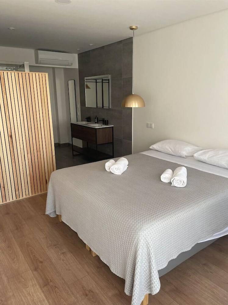 Pontinha Exclusive House 1
