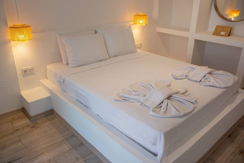 Aloha Suites 2