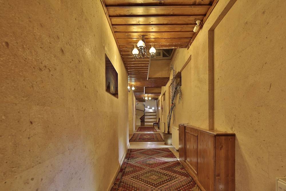Goreme Cave Rooms&Pool 2