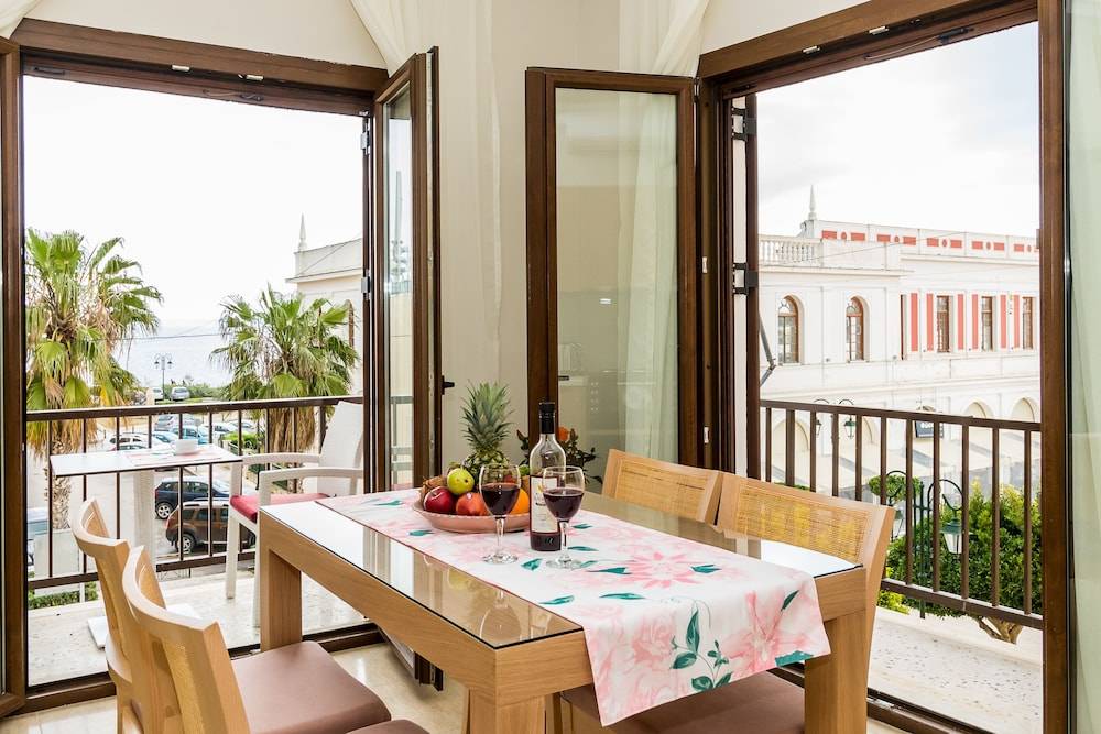 Alektor Luxury Apartments 1