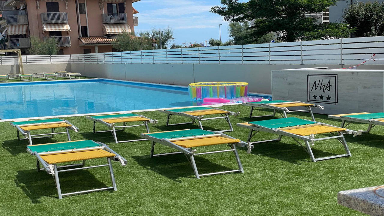 Nuovo hotel ANTHISA 2