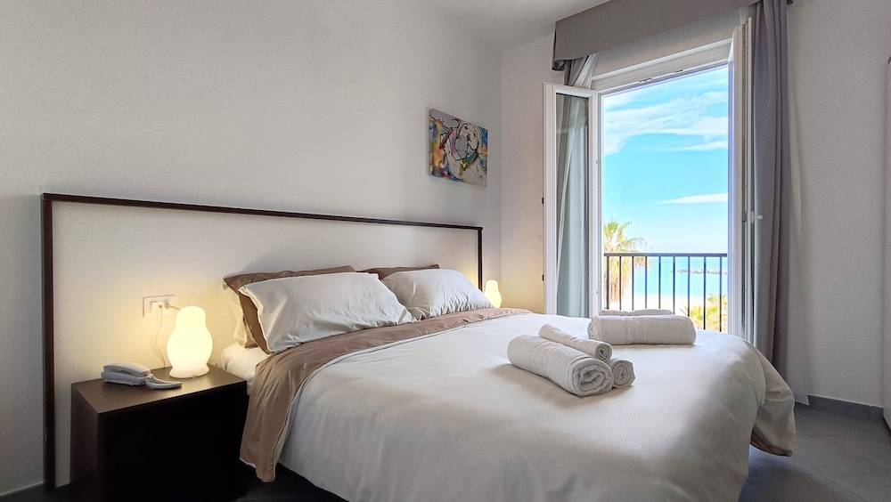 LIDO Rooms & Apartments 1