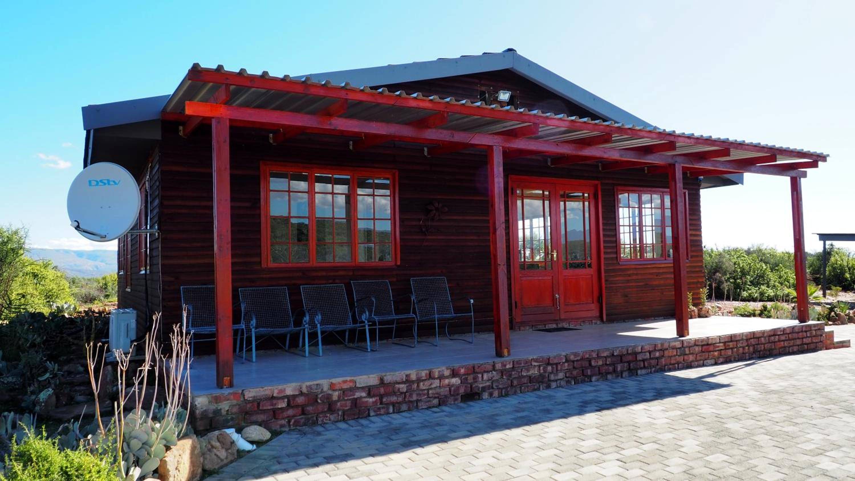 Klein Karoo Game Lodge 1