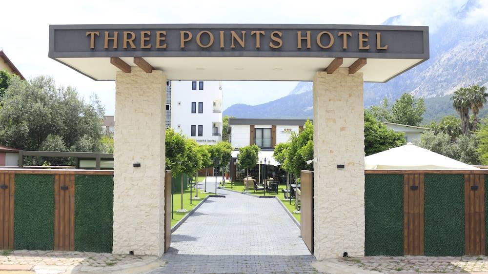 Three Points Hotel 1