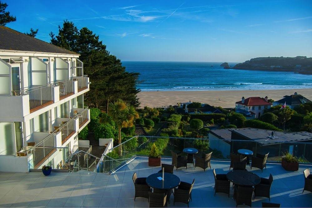 Biarritz Hotel 1