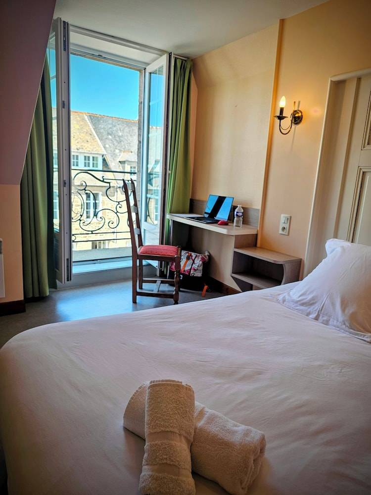 Le conquérant - chambres meublées - Barfleur 2