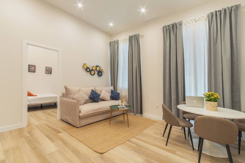 Urania Cadiz Apartments by Soho Boutique 1