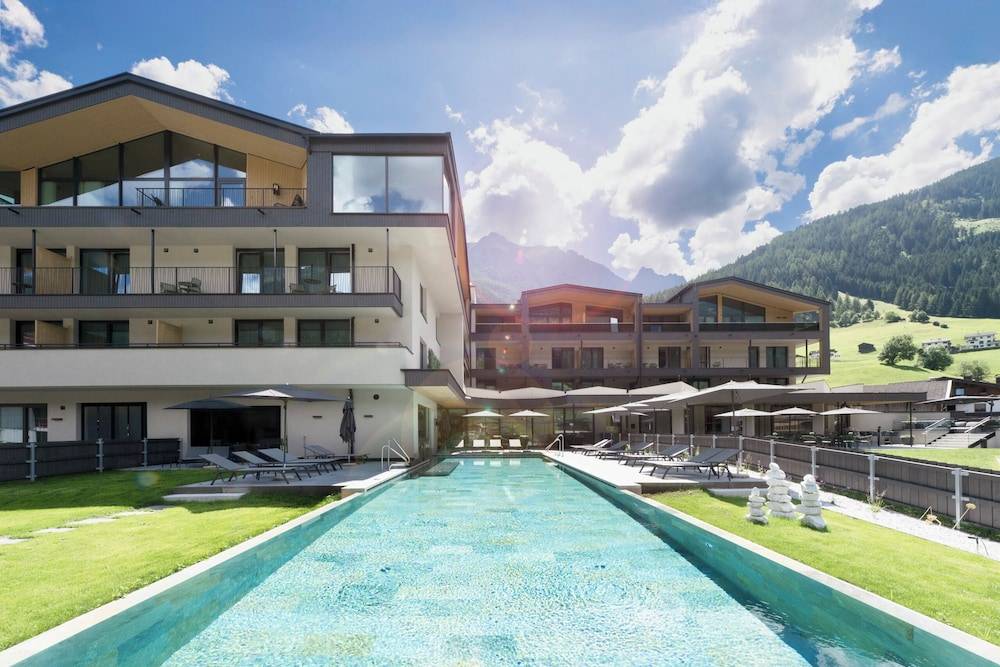 ELVA PREMIUM APARTMENT HOTEL inklusive Sommerpass STUBAI SUPER CARD 1