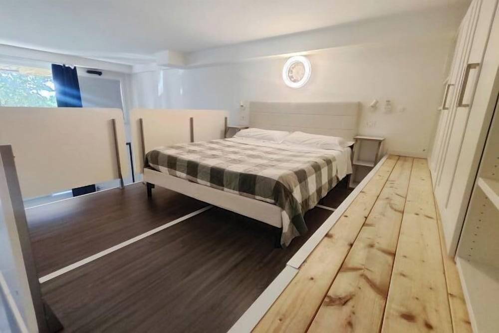Design Apartment Loft in Milan Forum 2