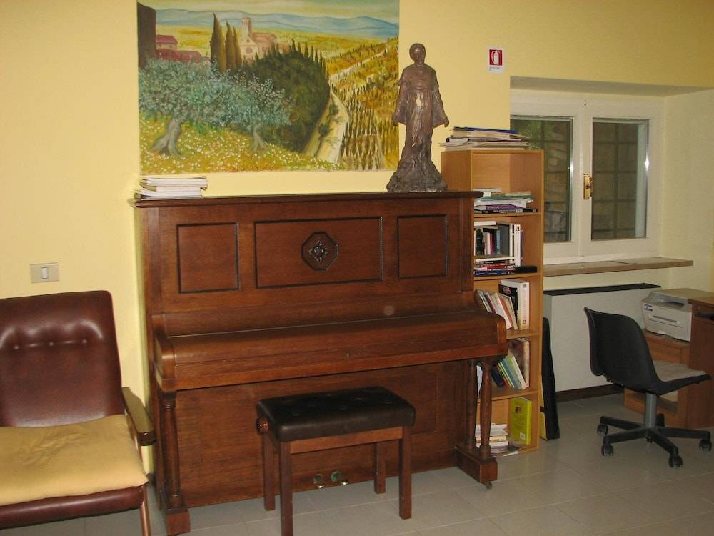 Hi Ostello Della Pace Assisi 1