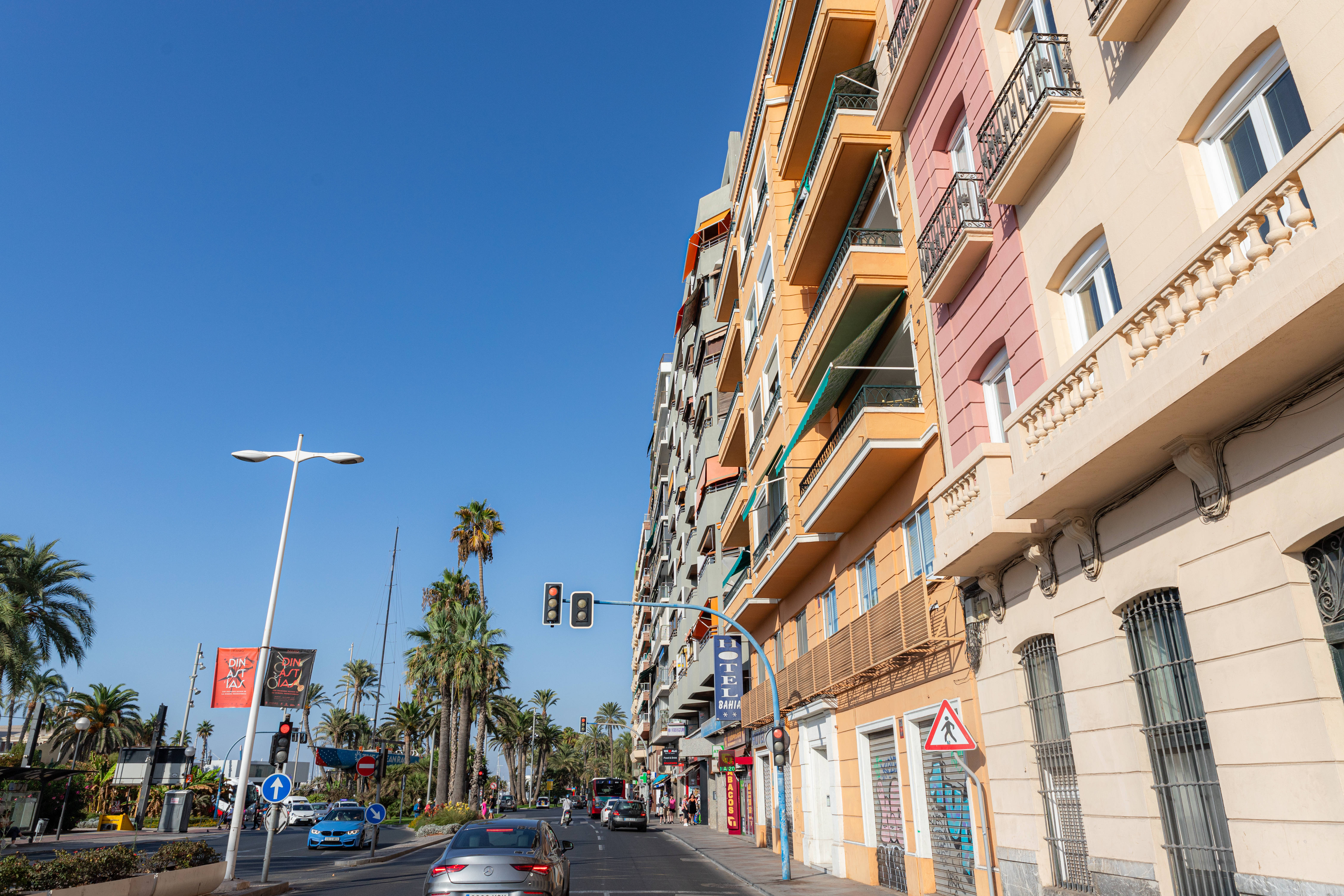 L&G APARTMENTS BAHíA SUITE 1
