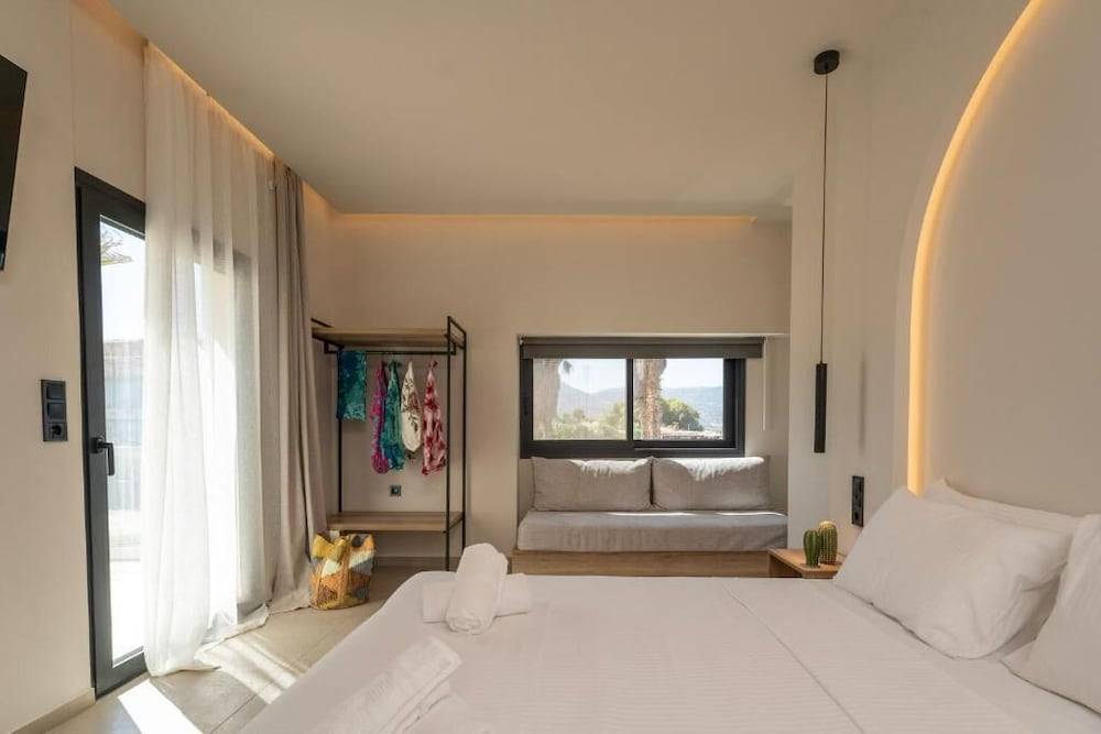 Lotus Serenity Suites 2