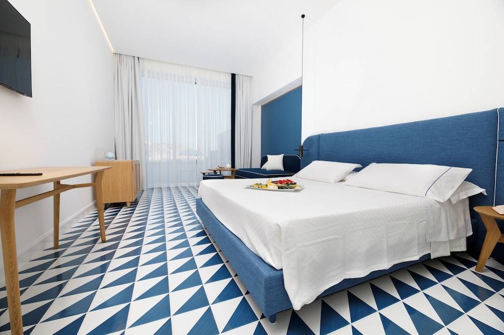 Hotel La Roccia 2