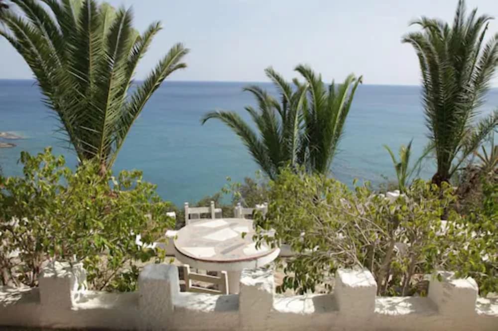 Elena's Beach Garden by Estia 1
