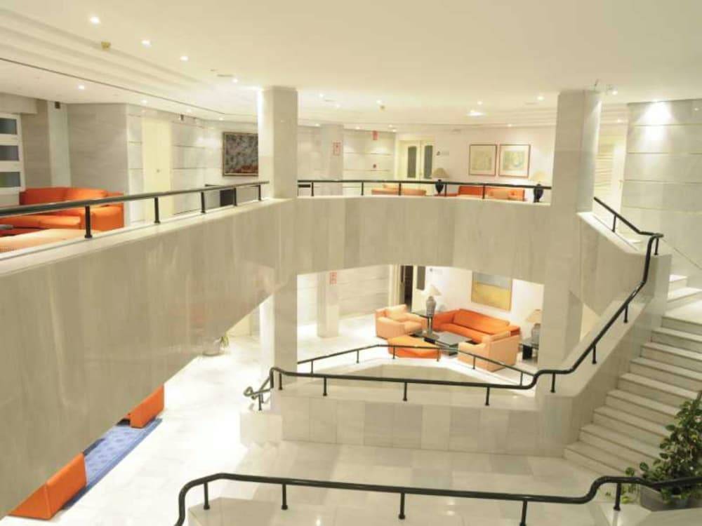 Hospedium Hotel Apartamentos Simón Verde 2