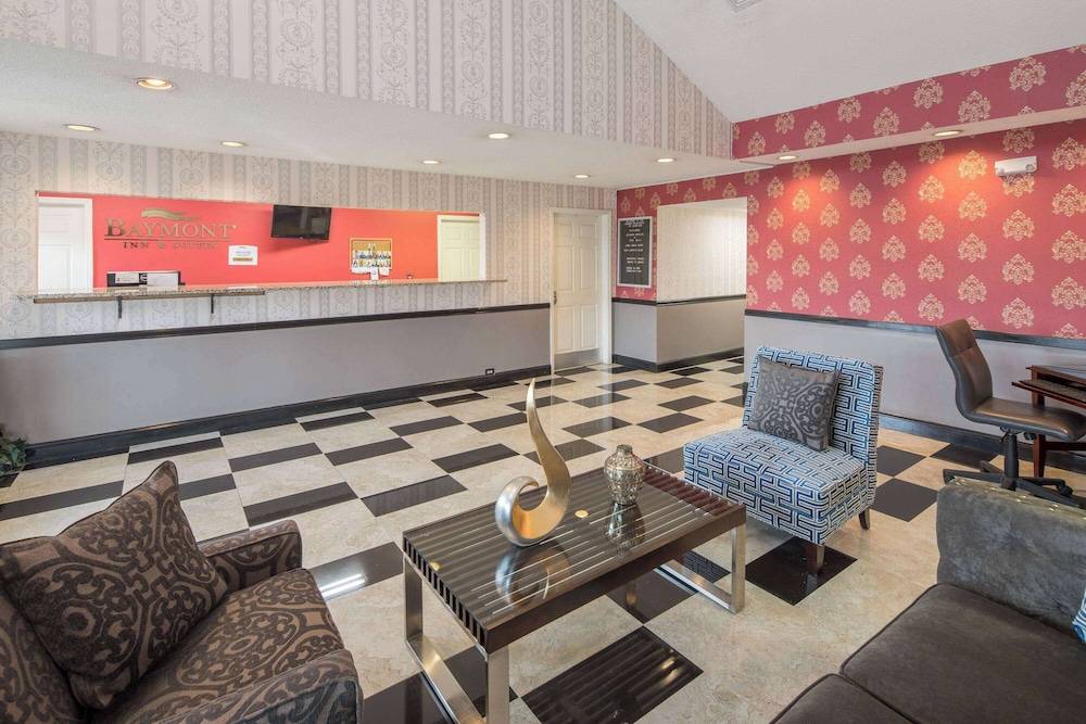 Baymont by Wyndham Cleveland 2
