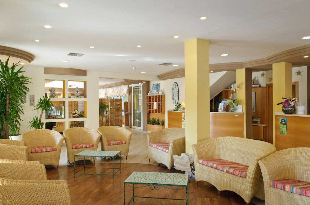 Pinetina Mare Baby Family Hotel 2