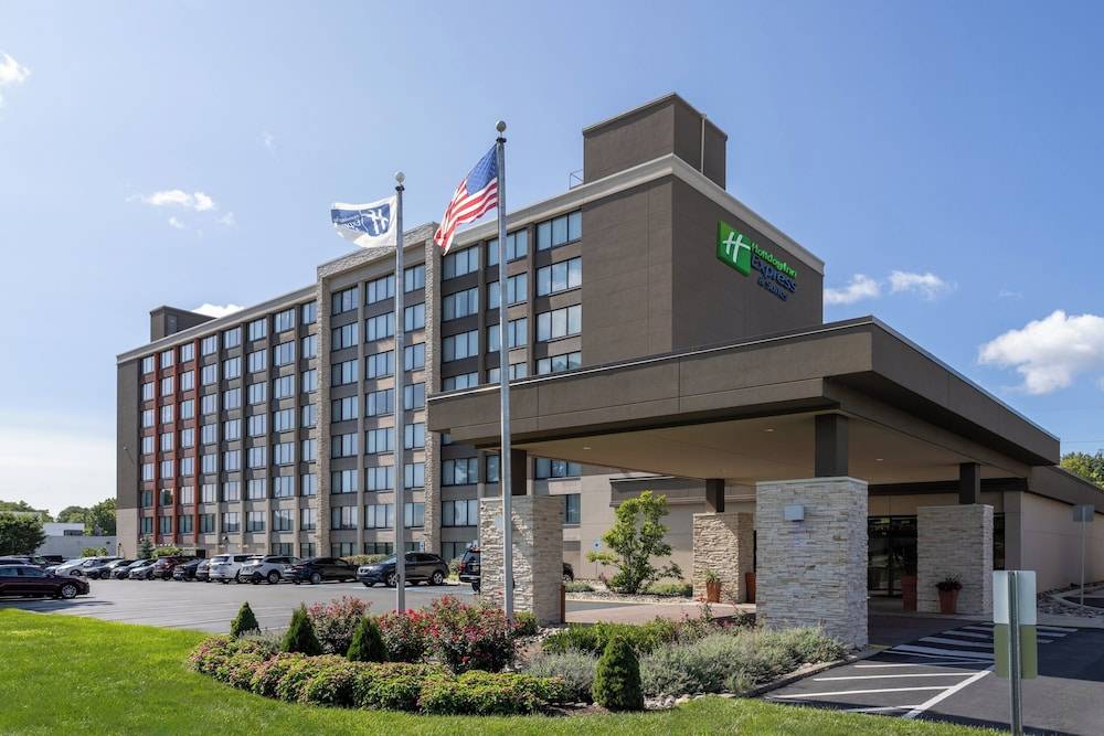 Holiday Inn Express & Suites FT. WASHINGTON - PHILADELPHIA by IHG 1