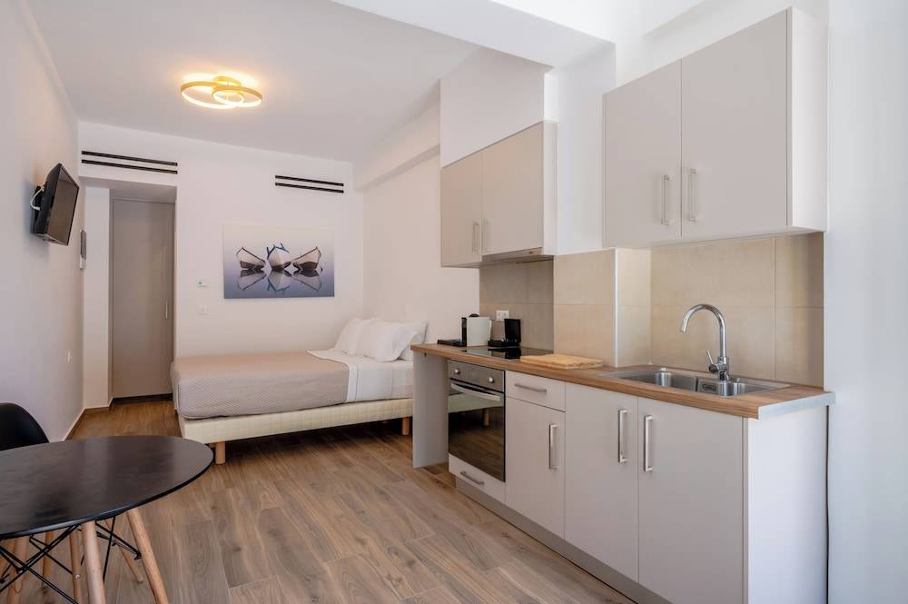 Apeiron Perissa - Apeiron Hotels 1