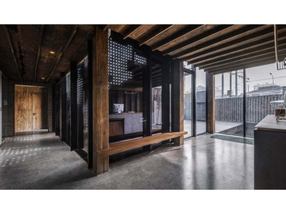 YU HOTEL 2