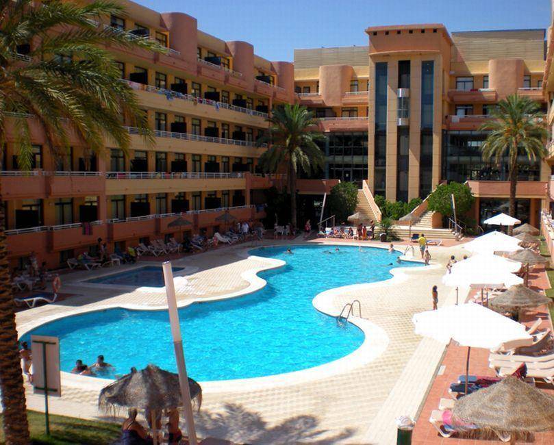 Advise Hotels Reina 2