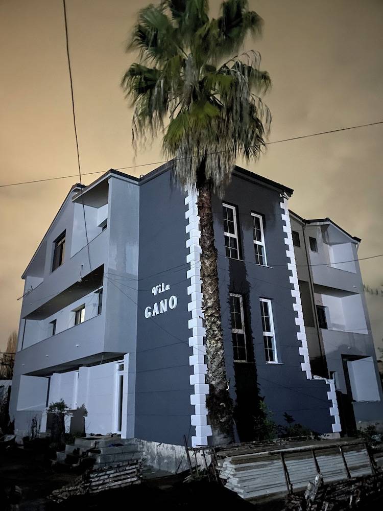 VILA CANO 1