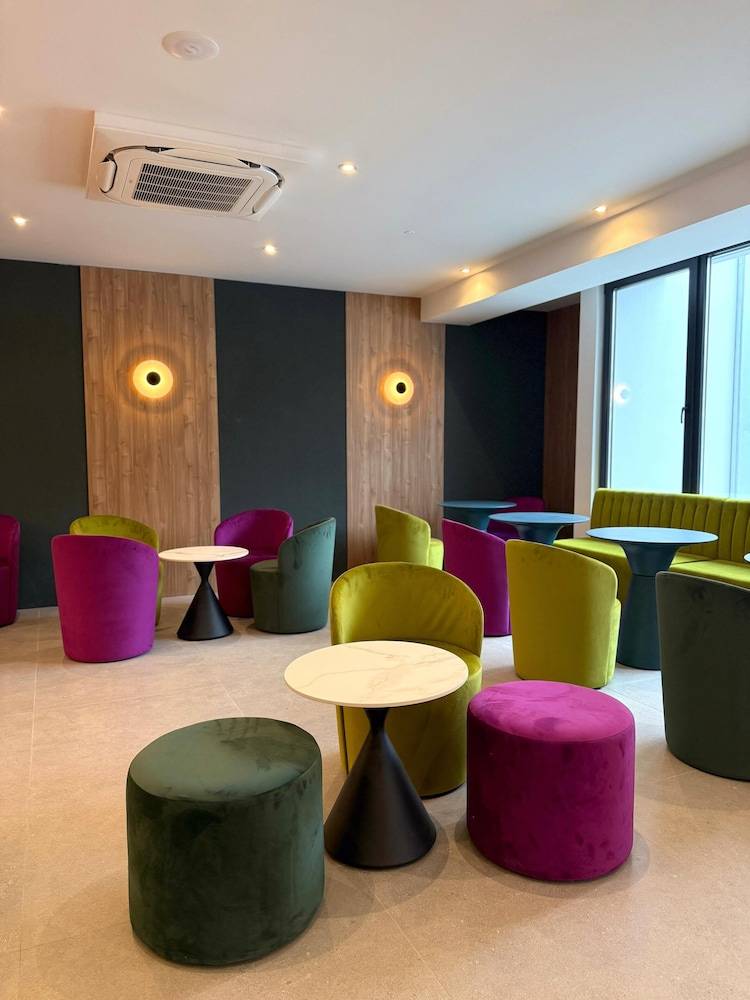 Lake & More Suite Hotel 2