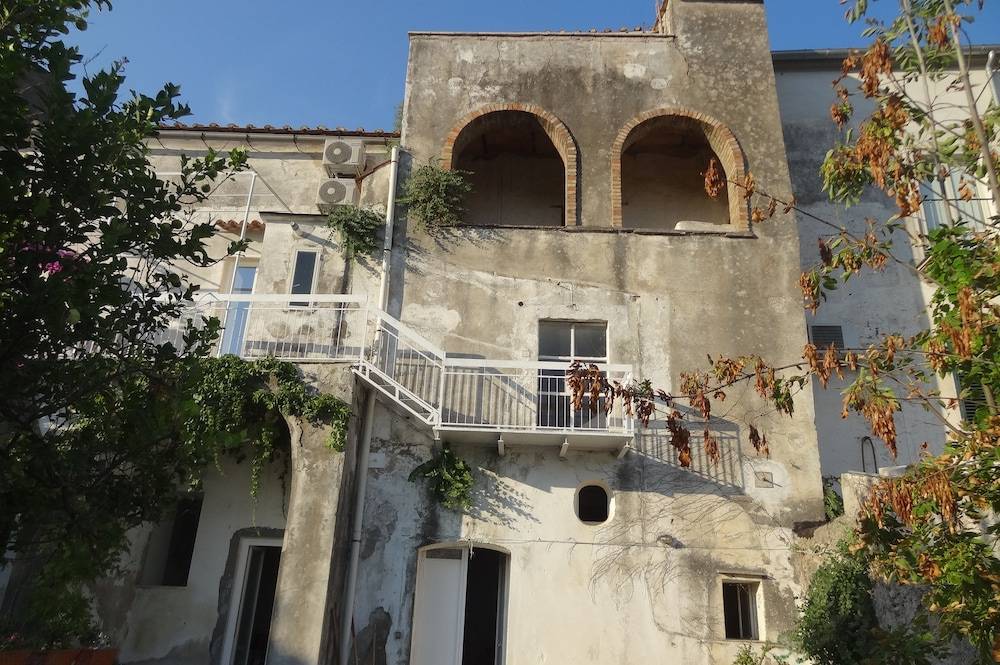 Casa Nina' "La Santa", tradicional Amalfi Coast Villa Retreat 1