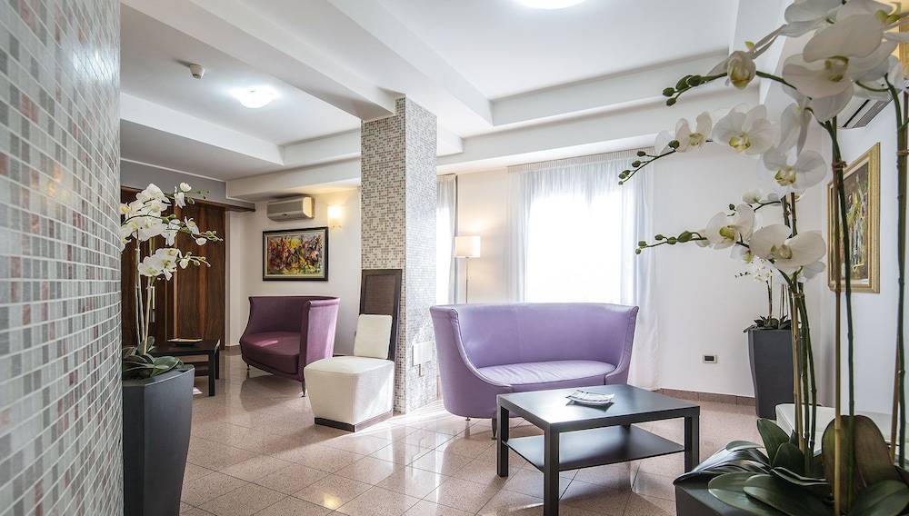 Hotel Luna 2