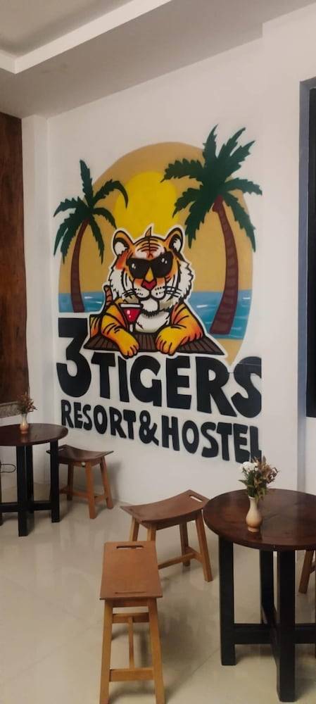 3 Tigers Resort & Hostel 2