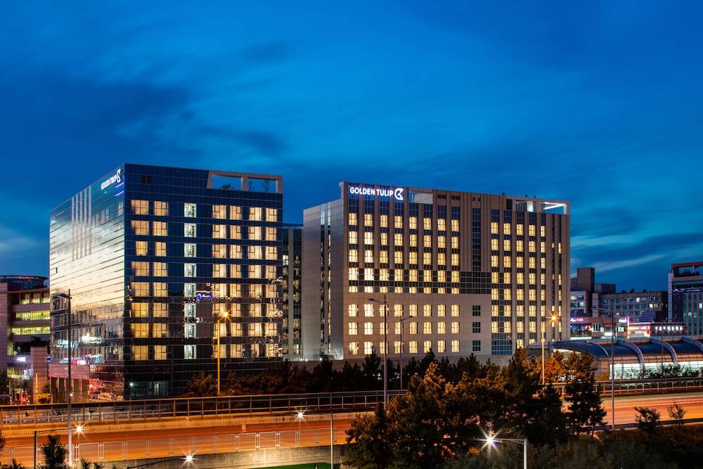Golden Tulip Incheon Airport Hotel 1