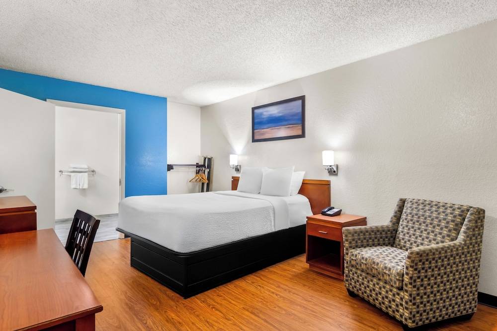 Homestay Inn and suites 2