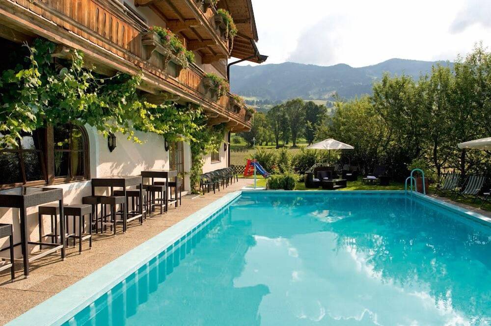 Ferienhotel Alpenhof 2