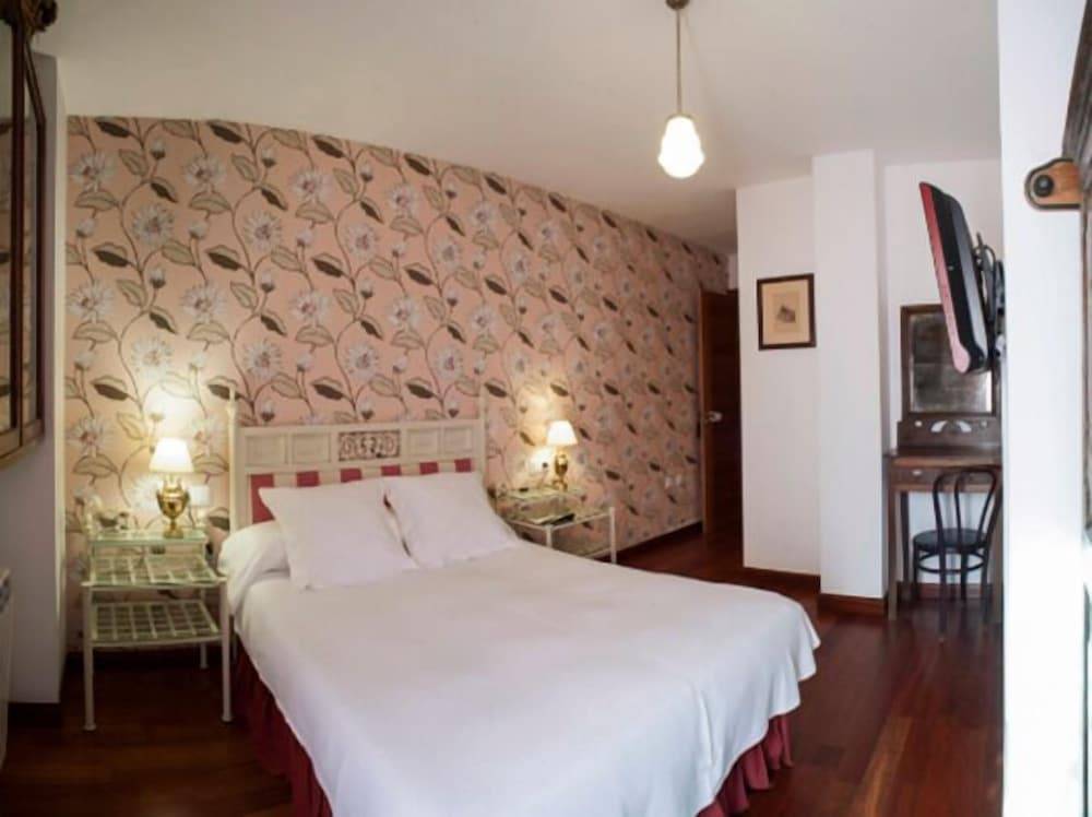 Hostal Rual 2