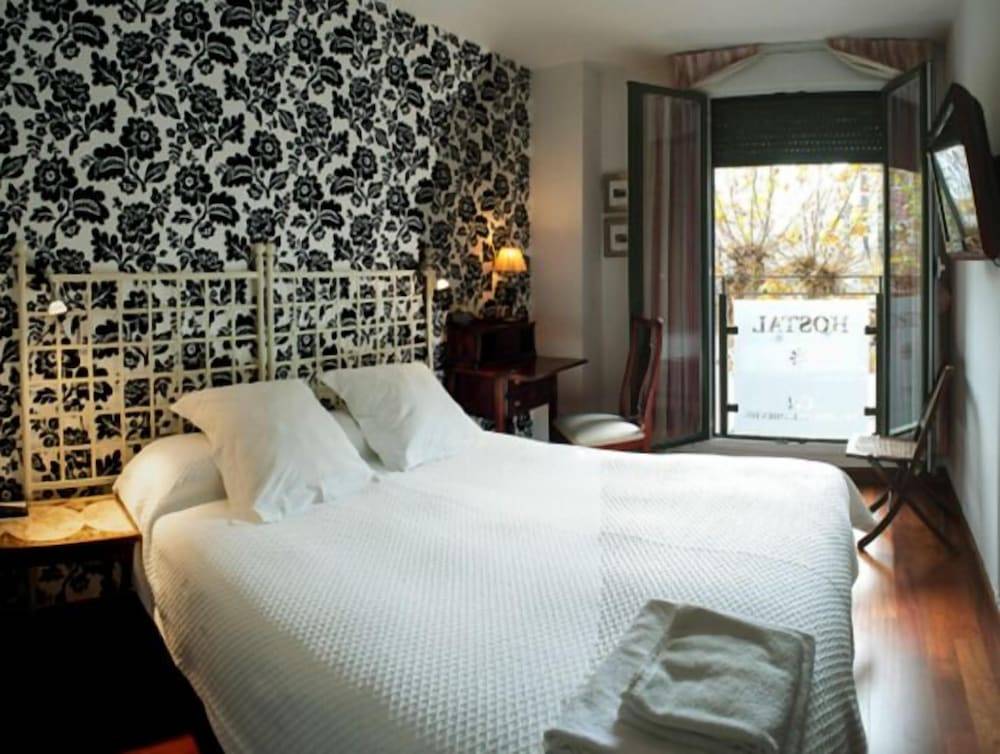 Hostal Rual 1