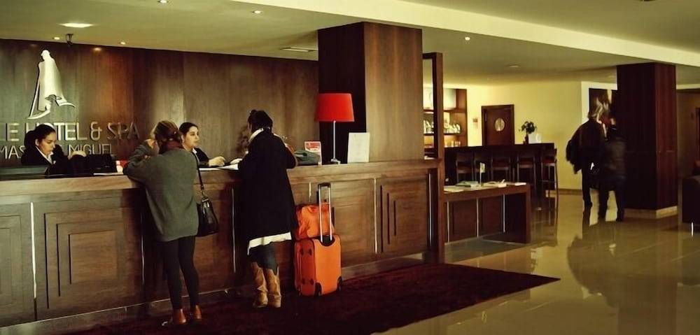 Palace Hotel & Spa Termas de S. Miguel 2