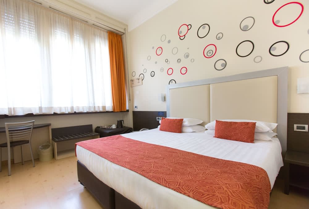 Hotel Piacenza 1