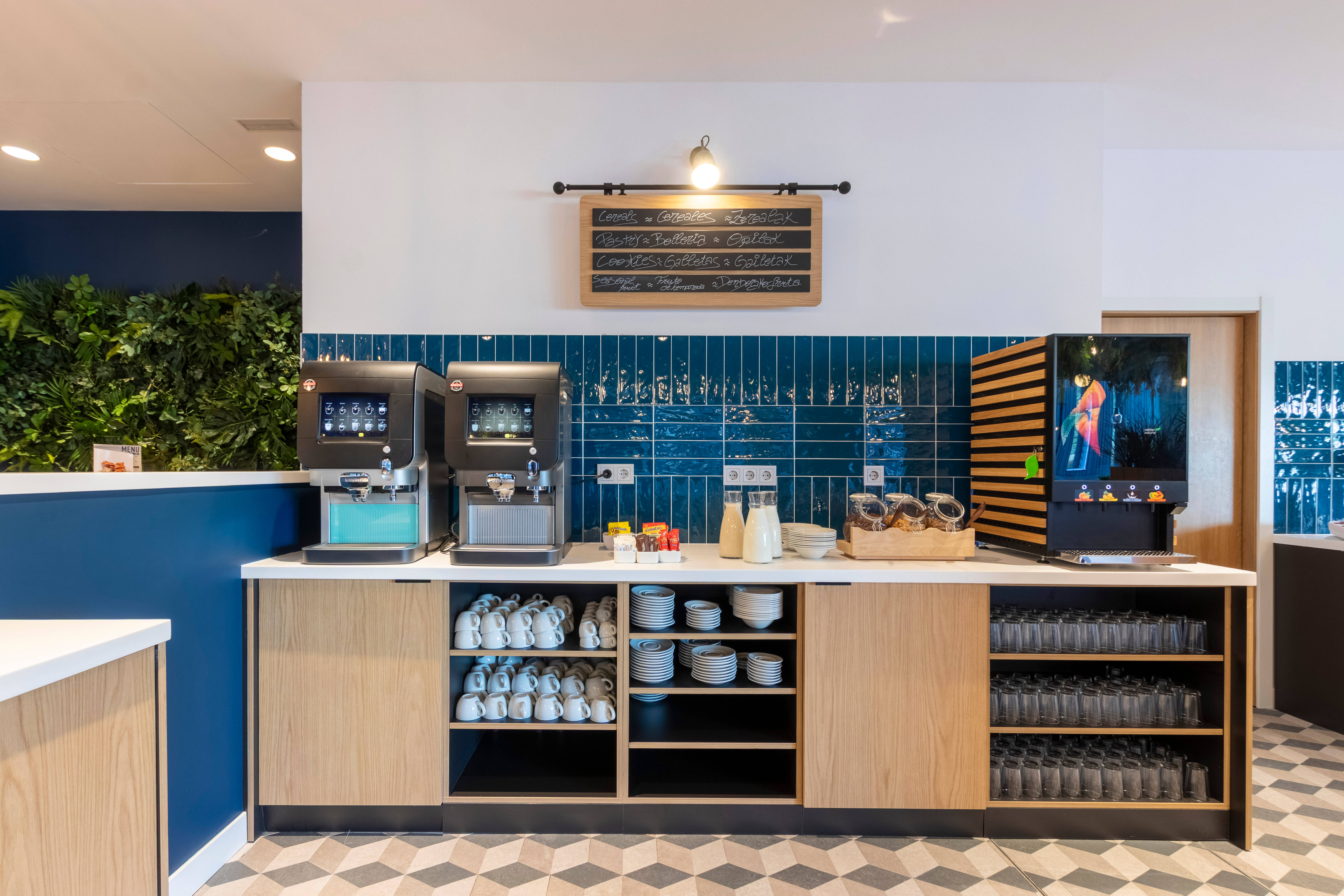 Travelodge Bilbao Sestao 2