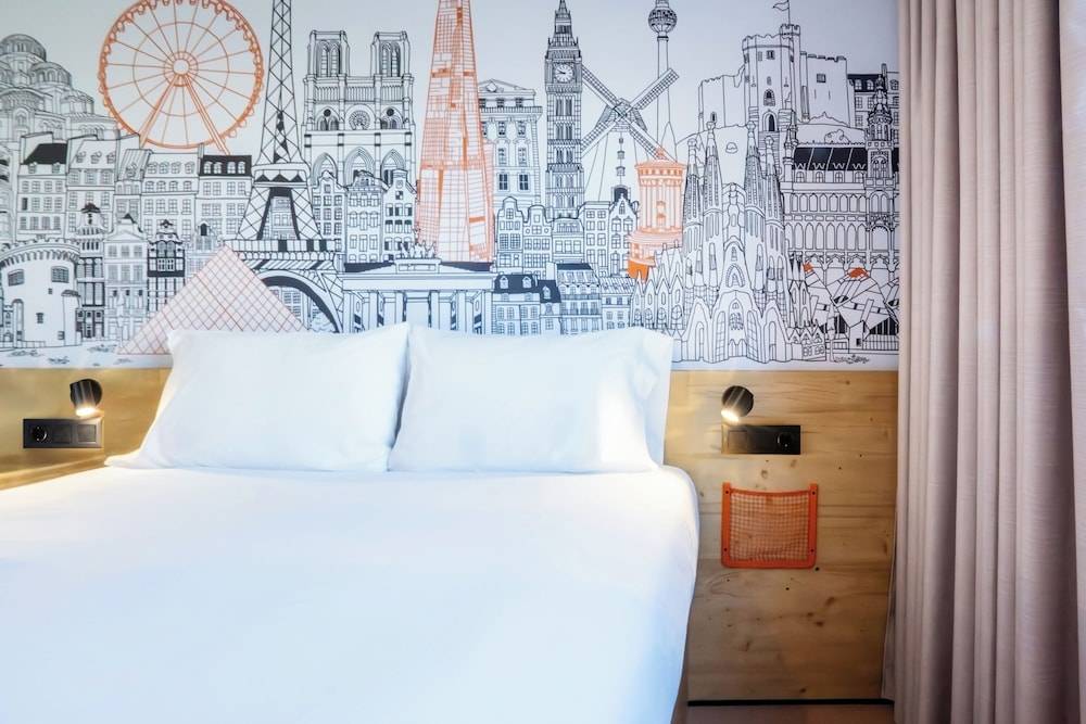 easyHotel Alicante Centro 2